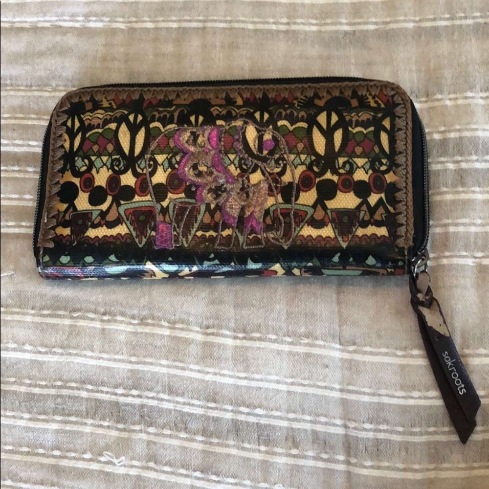 Sakroots wallet